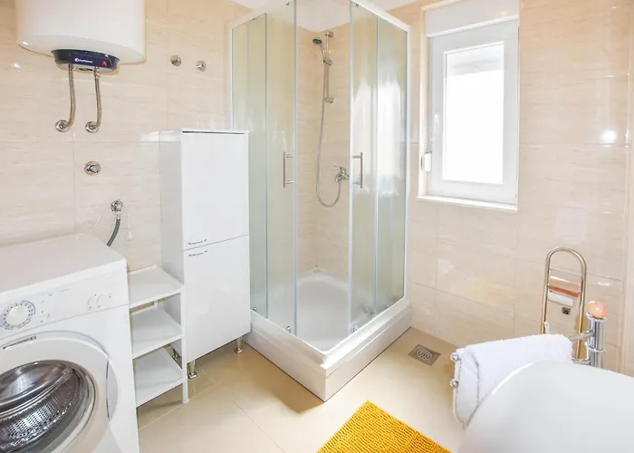 Jadranka Biograd Na Moru